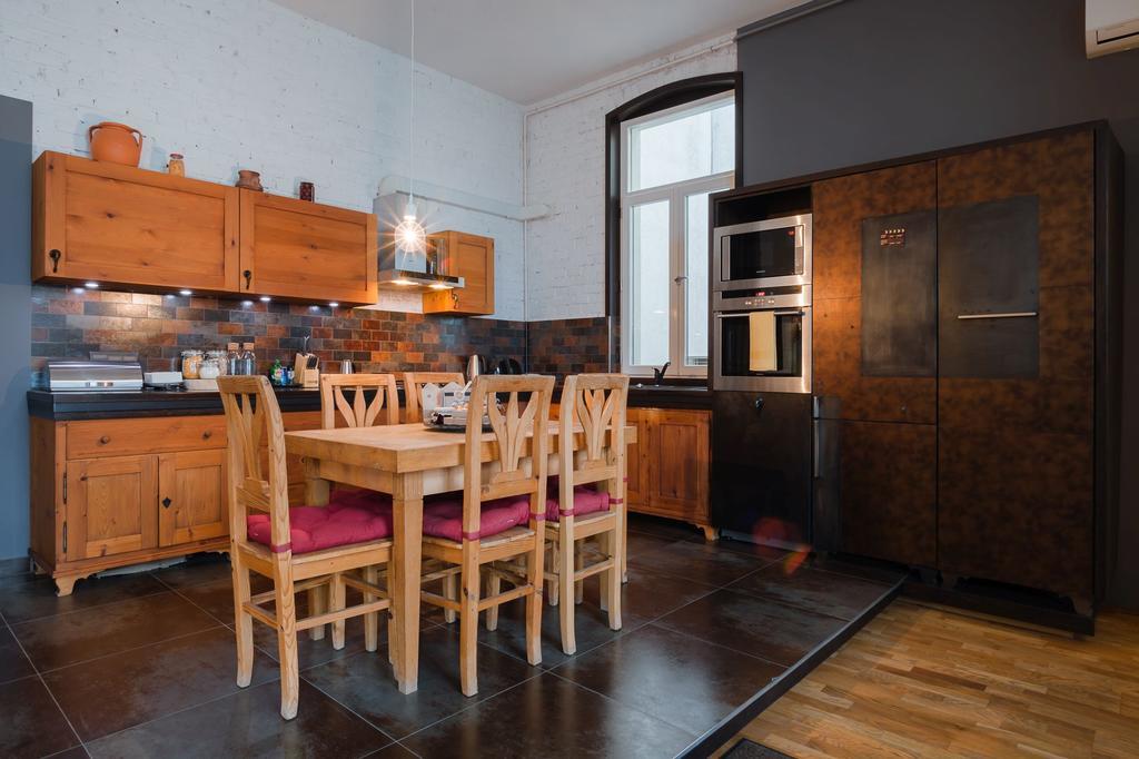 Cozy Loft At Opera Apartment Budapest Luaran gambar